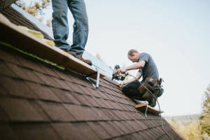 Local Roofers in Brentwood, MO